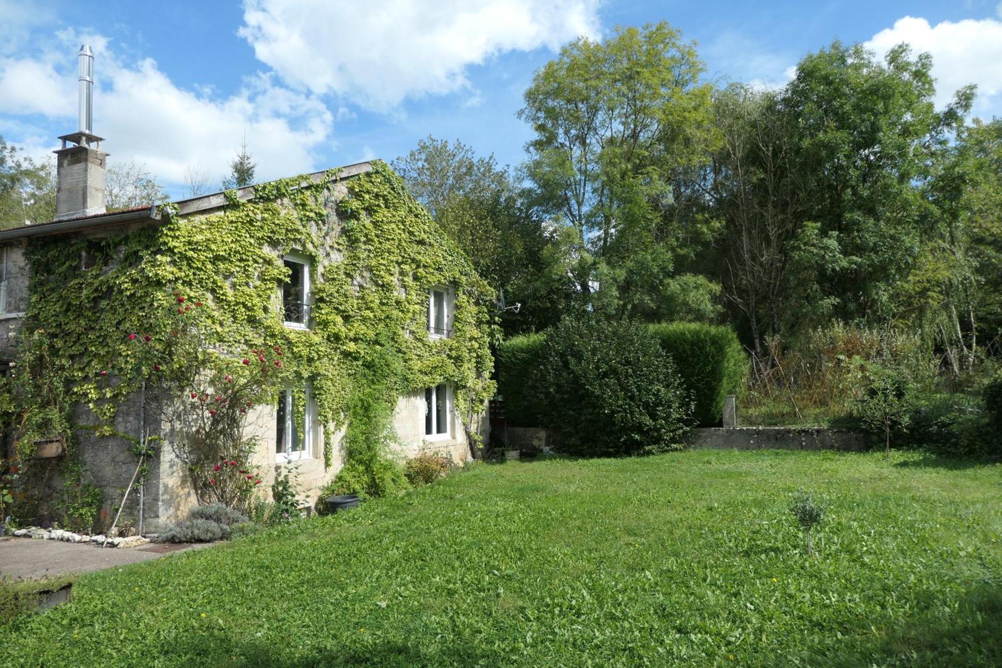 Bed and Breakfast Le Moulin Aux Ecrevisses Thonnance-lès-Joinville Exterior foto